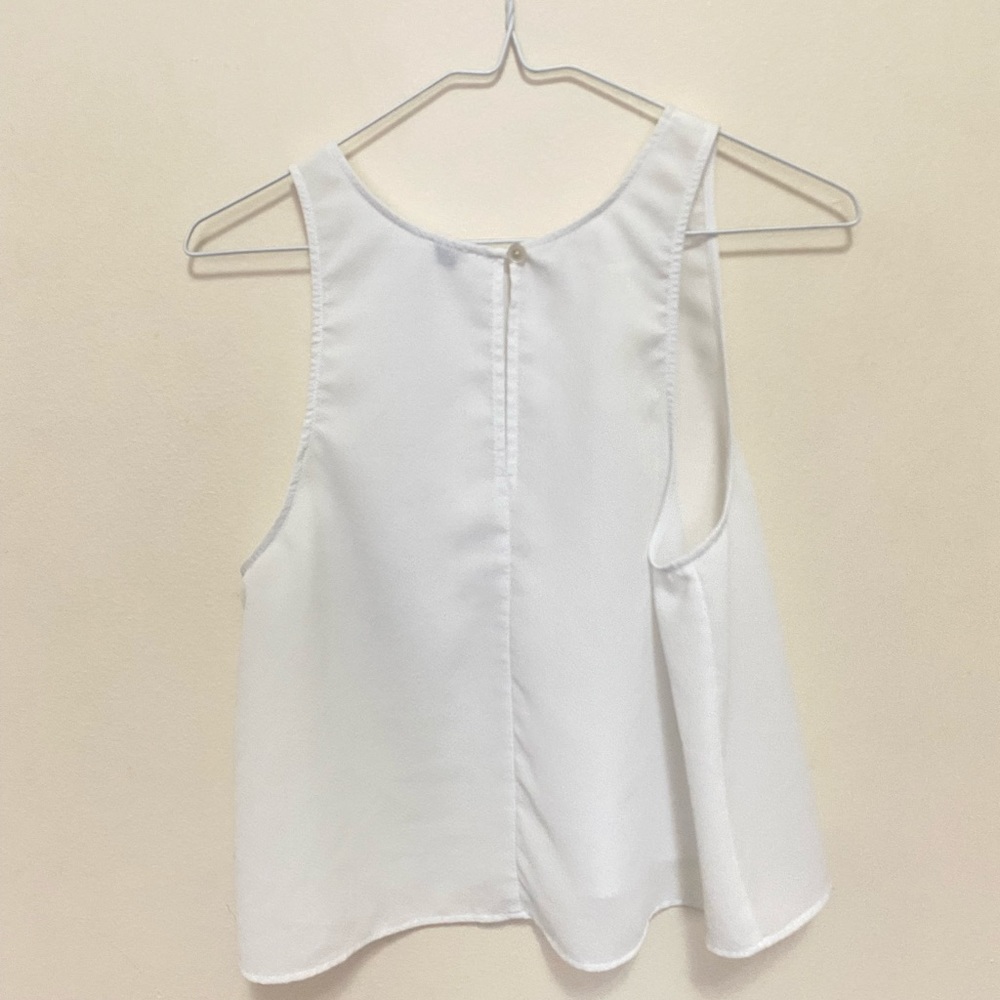 Wilfred formal blouse with small defect as seen in pictures